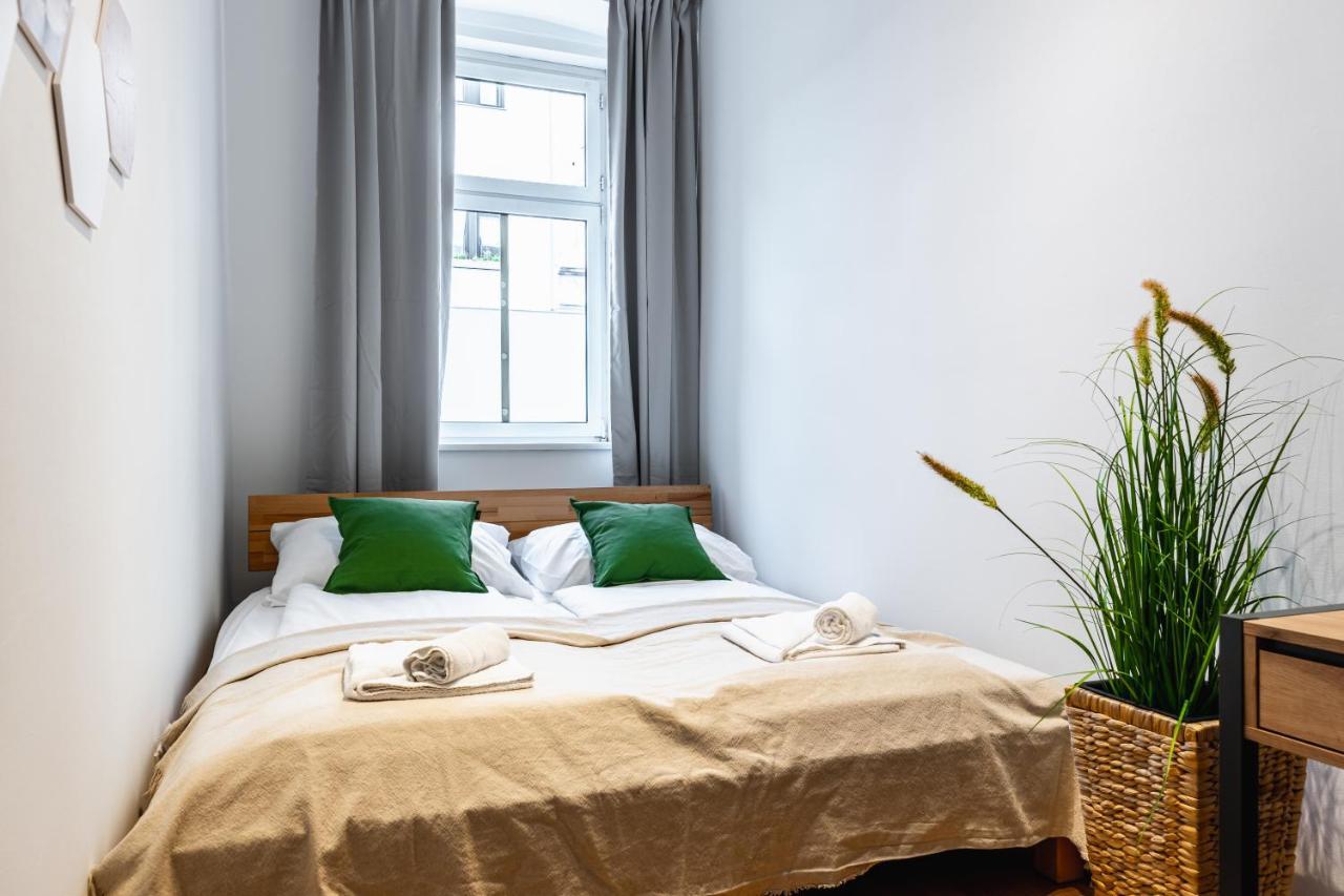 וינה Stylish Designed Apartment In A Top Location מראה חיצוני תמונה